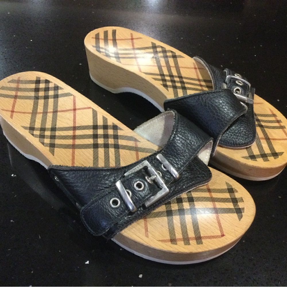 BURBERRY Black Leather Silver Buckle Wood Flip Flop Slide Sandal - Picture 3 of 6